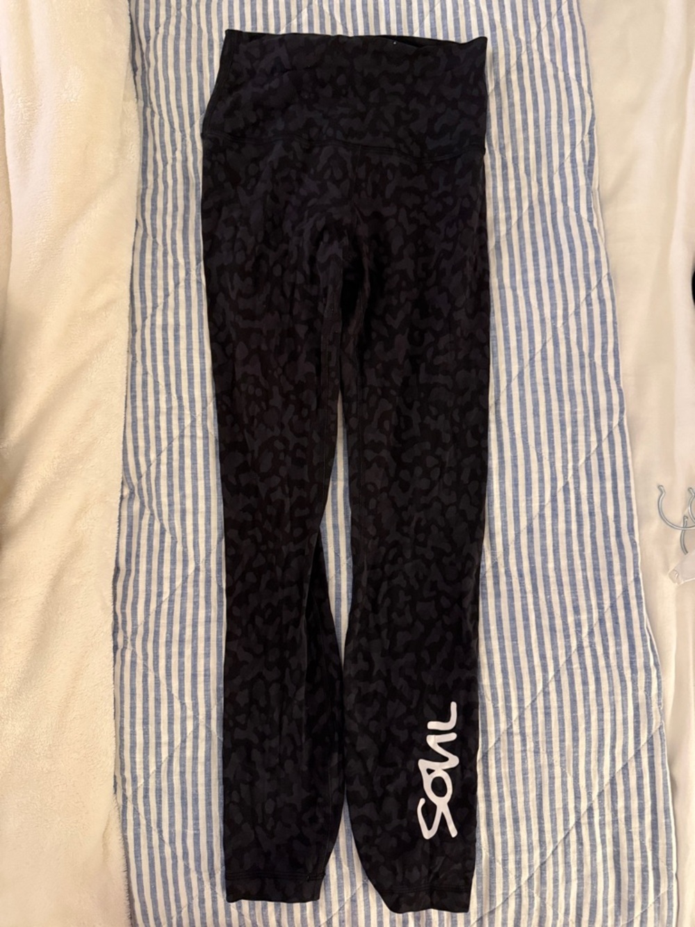lululemon athletica Black Patterned Leggings with White SOUL Accent